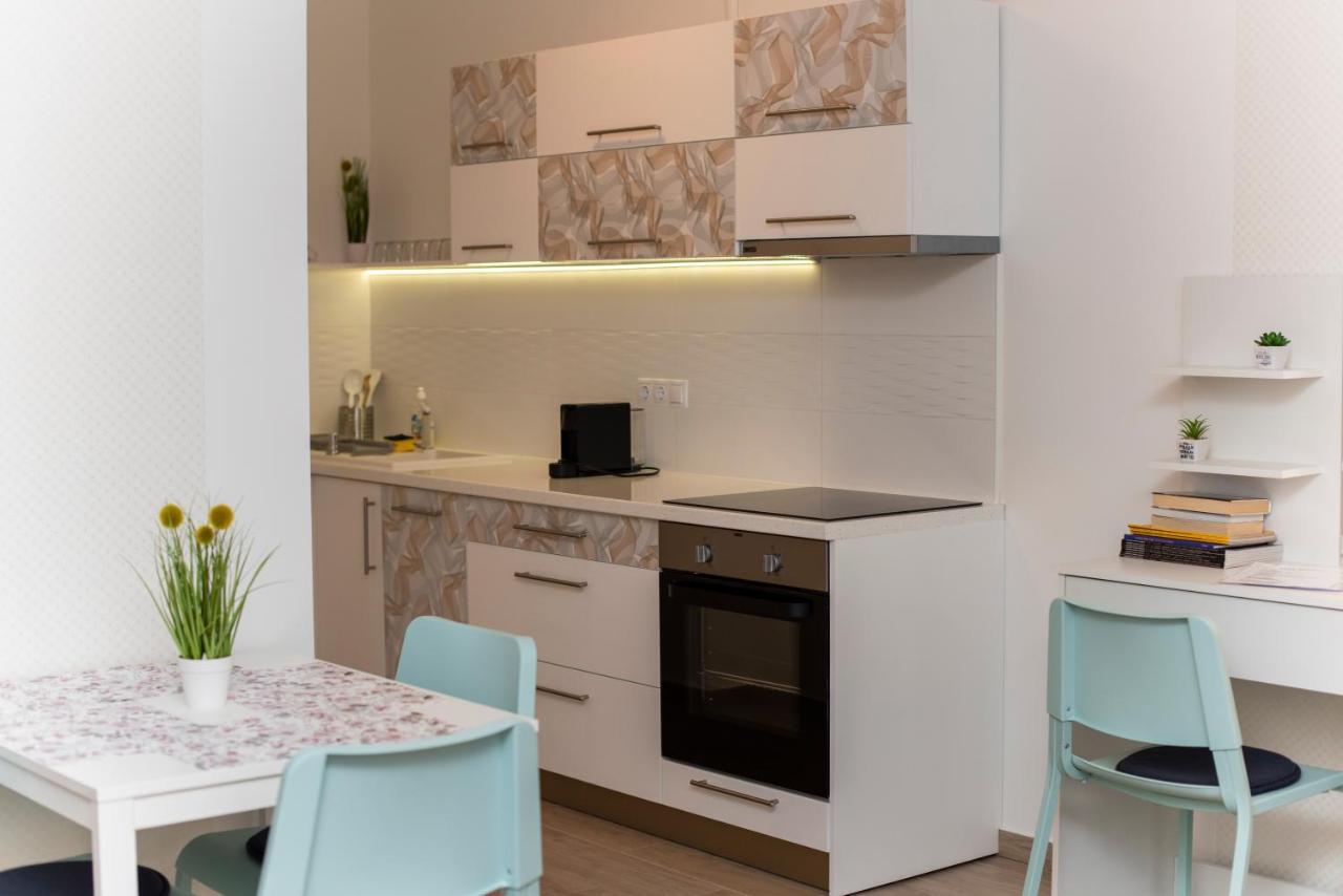 Lovely Apartman- Free Parking Peçuy Dış mekan fotoğraf