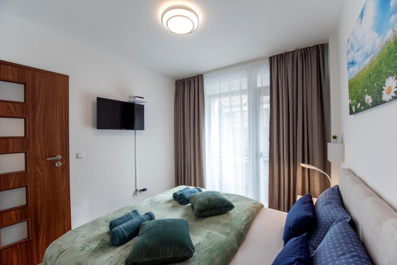 Lovely Apartman- Free Parking Peçuy Dış mekan fotoğraf
