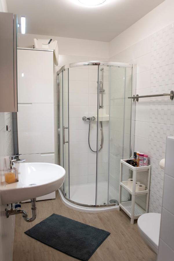 Lovely Apartman- Free Parking Peçuy Dış mekan fotoğraf